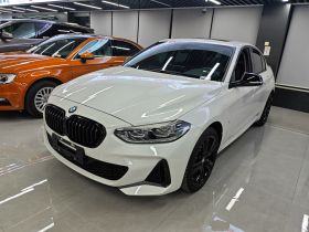 宝马1系 2021款 改款 125i M运动曜夜版