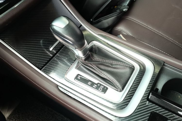 长安 睿骋CC 2018款 1.5T 自动豪雅型 国V中控内饰18