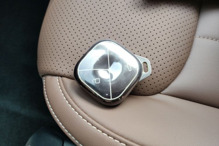 五菱汽车 五菱缤果 2023款 333km 灵犀互联+款中控内饰11