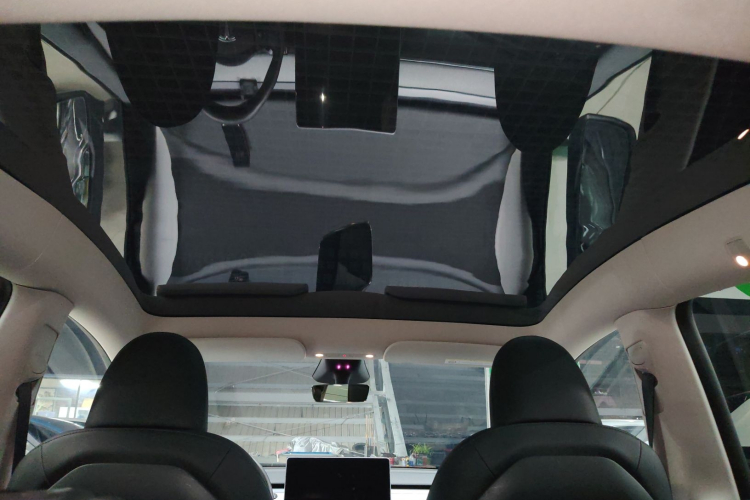 特斯拉 Model Y 2024款 长续航全轮驱动版中控内饰22