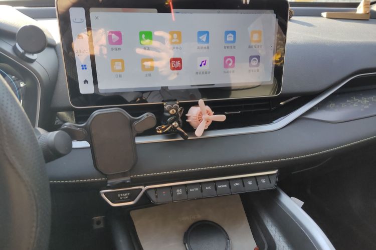 吉利汽车 星瑞 2023款 1.5TD 昆仑版中控内饰16