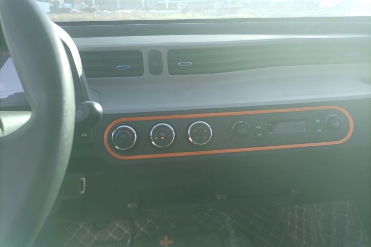 五菱汽车 宏光MINIEV 2020款 悦享款 三元锂中控内饰16