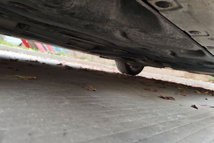 宝马1系 2019款 118i M运动套装局部细节9004