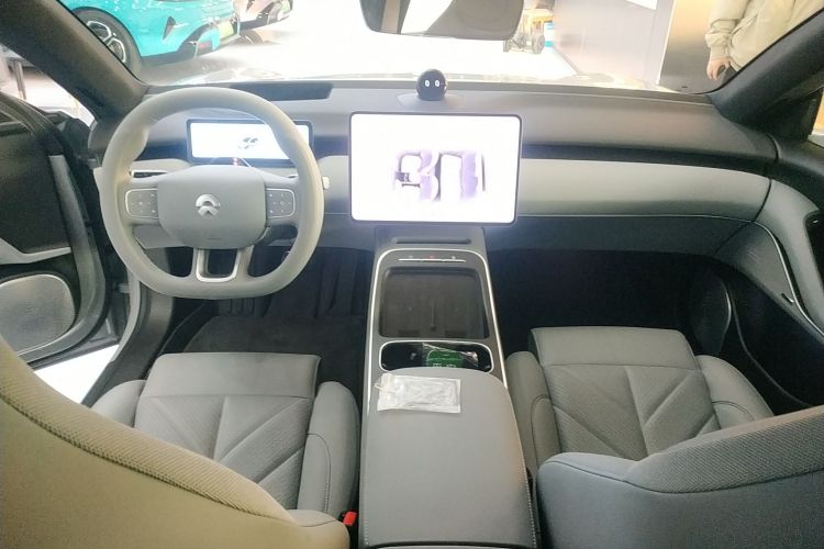 蔚来ET5T 2025款 75kWh Touring中控内饰7002