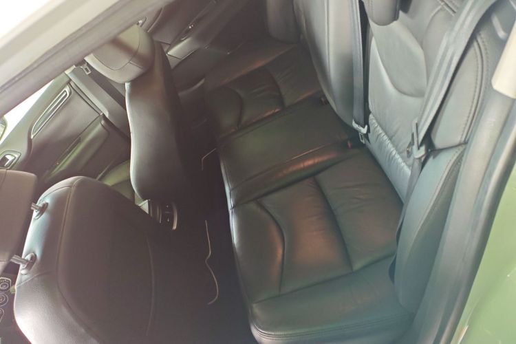 雪铁龙C4L 2015款 1.2T 自动尊贵版中控内饰7004