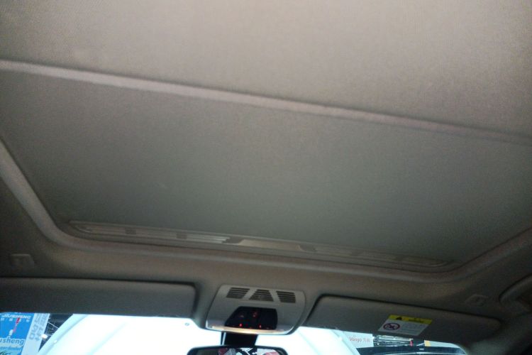 宝马3系 2019款 320Li xDrive 时尚型中控内饰22