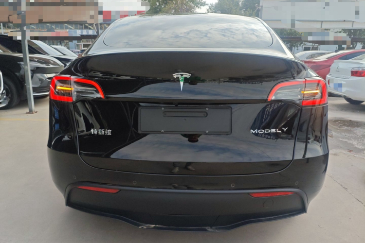 特斯拉 Model Y 2022款 改款 后轮驱动版车身外观6004