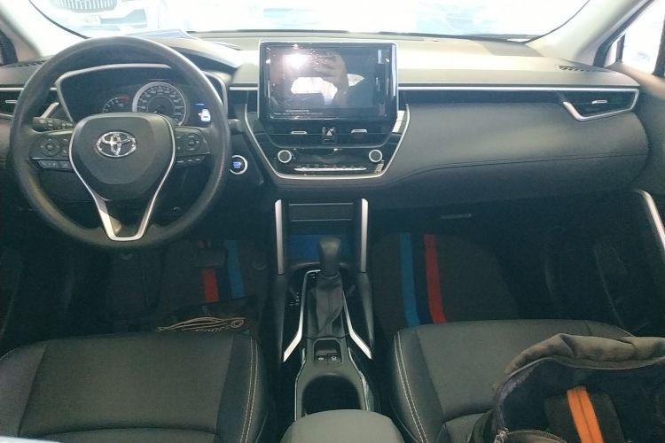 丰田 锋兰达 2022款 2.0L CVT豪华版中控内饰16