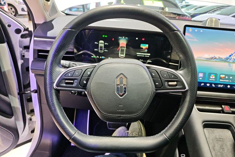 鸿蒙智行 问界M5 2022款 增程后驱标准版中控内饰13