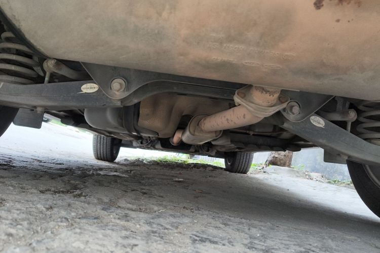 现代 途胜 2015款 1.6T 双离合两驱智能型局部细节9009