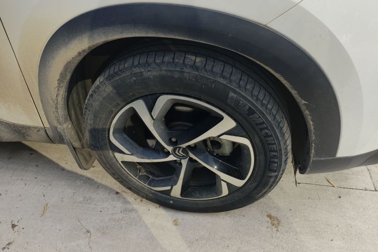 雪铁龙 天逸 C5 AIRCROSS 2021款 360THP 舒享型车身外观10