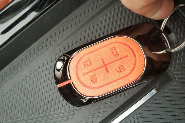 捷途山海L7 2024款 1.5T 120km ULTRA 7座中控内饰11