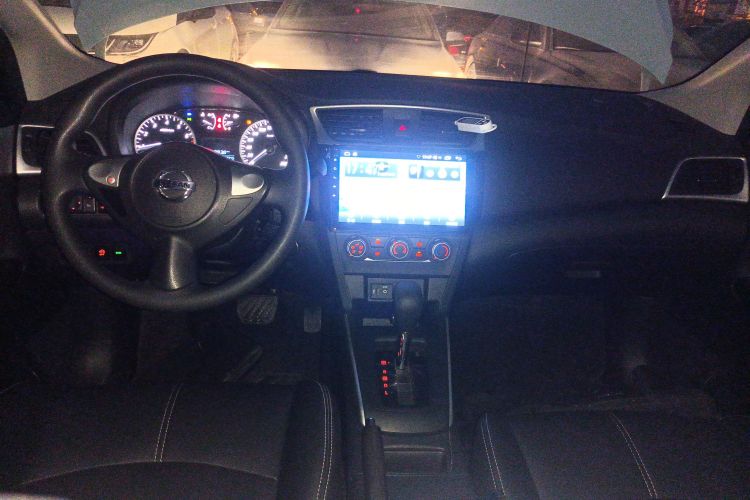 日产 轩逸 2022款 经典 1.6XE CVT舒适版中控内饰7002