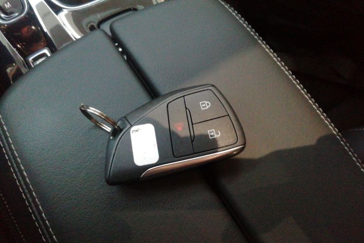 别克 2022款 改款 昂科威S 552T 两驱豪华型中控内饰11