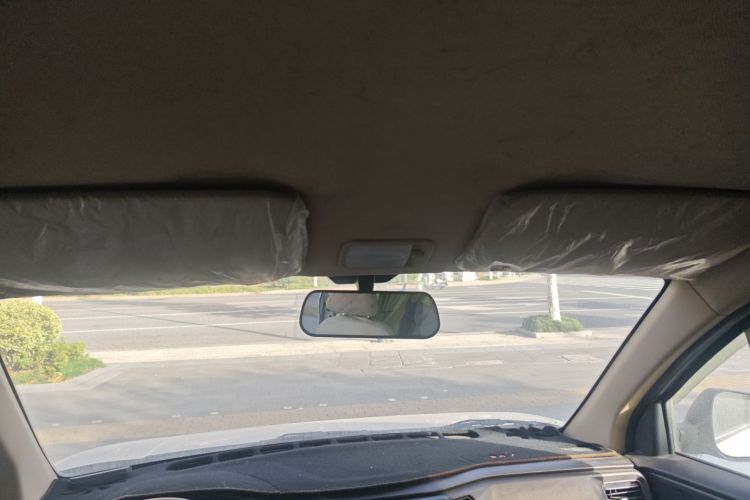 五菱汽车 五菱宏光V 2022款 1.5L劲取版电动助力LAR局部细节22