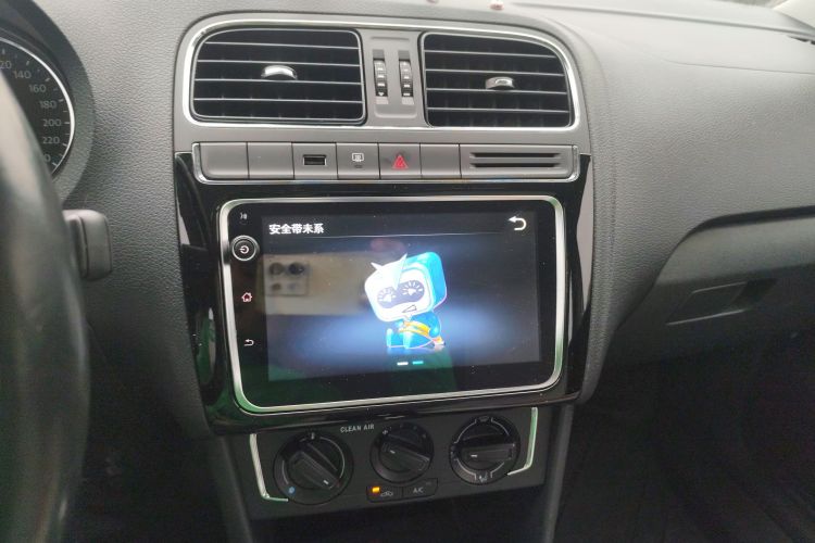 大众 Polo 2016款 1.6L 自动舒适型中控内饰16