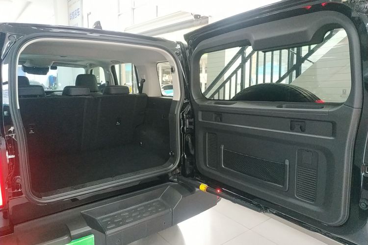 坦克300 2023款 城市版 2.0T 很有型局部细节23