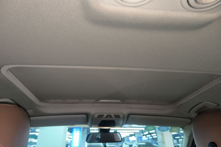 宝马3系 2015款 320Li 豪华设计套装中控内饰22