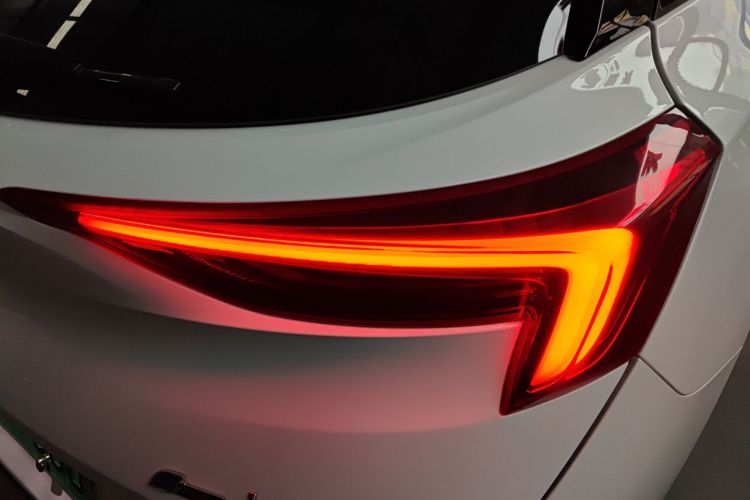 别克 微蓝6 2022款 插电混动 互联智慧型车身外观6001