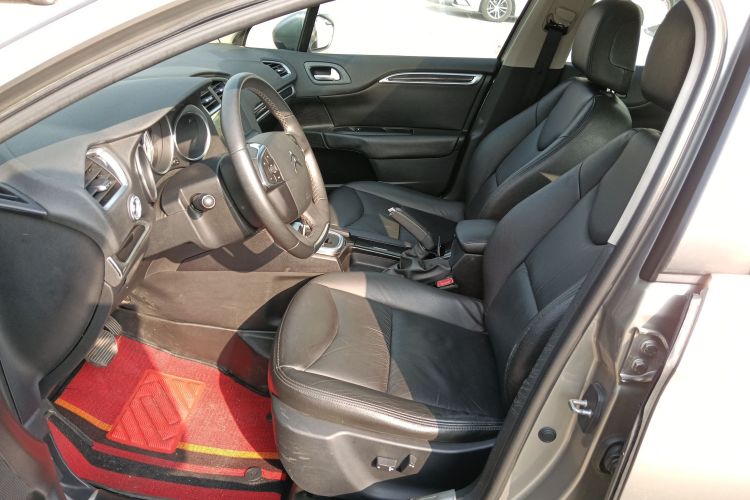 雪铁龙C4L 2014款 1.6THP 智驱版 自动劲智型中控内饰19