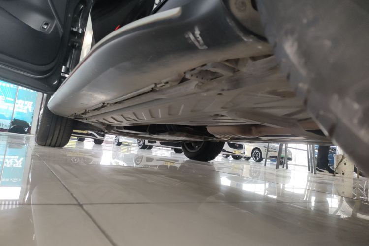 奔驰GLC 2017款 GLC 260 4MATIC 豪华型局部细节9002