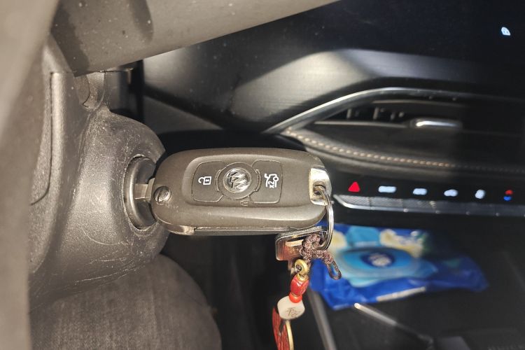 别克 威朗 2023款 Pro 乐享版中控内饰7001