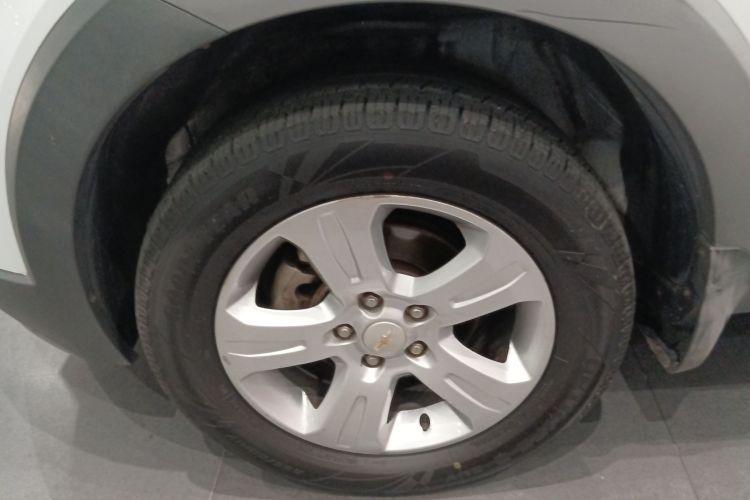 雪佛兰 科帕奇 2015款 2.4L 两驱城市版 5座车身外观6007