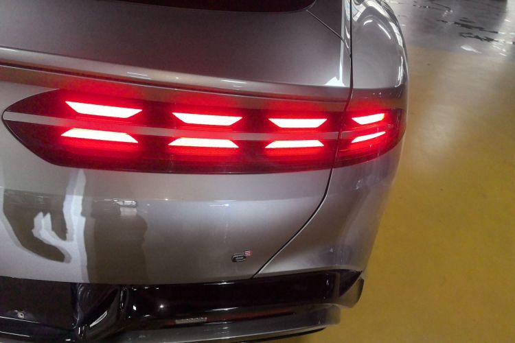 腾势Z9GT 2024款 1100四驱Pro版车身外观9