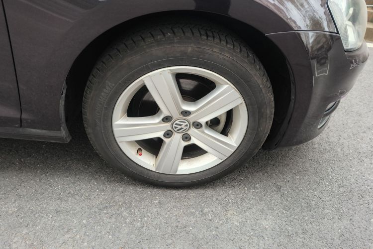 大众 高尔夫 2015款 1.4TSI 自动豪华型车身外观10