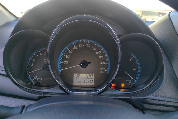 丰田 YARiS L 致炫 2019款 1.5E CVT魅动版 国VI中控内饰14