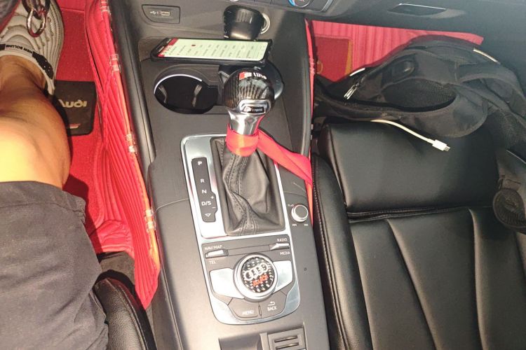 奥迪A3 2019款 Limousine 35 TFSI 运动型 国VI中控内饰18