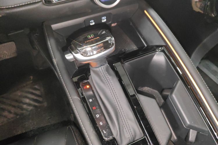 本田 雅阁 2024款 260TURBO 豪华版中控内饰18