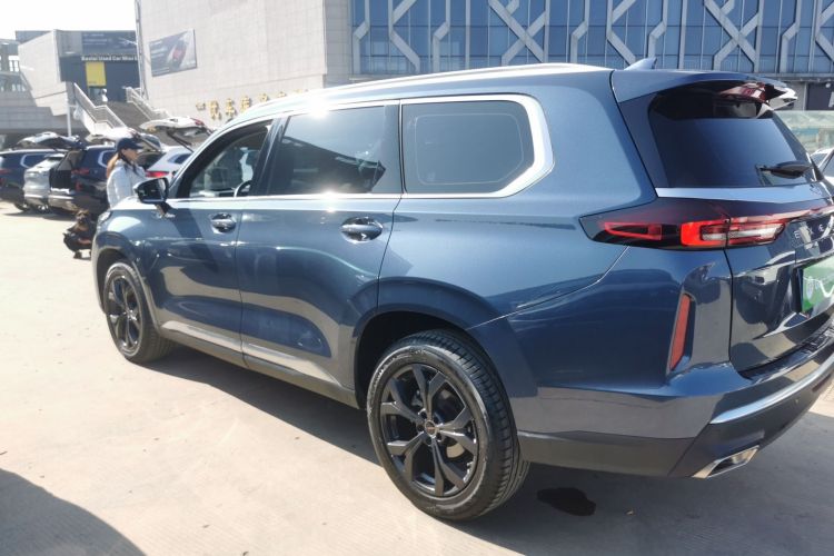 星途揽月 2021款 390T 两驱星耀版车身外观4