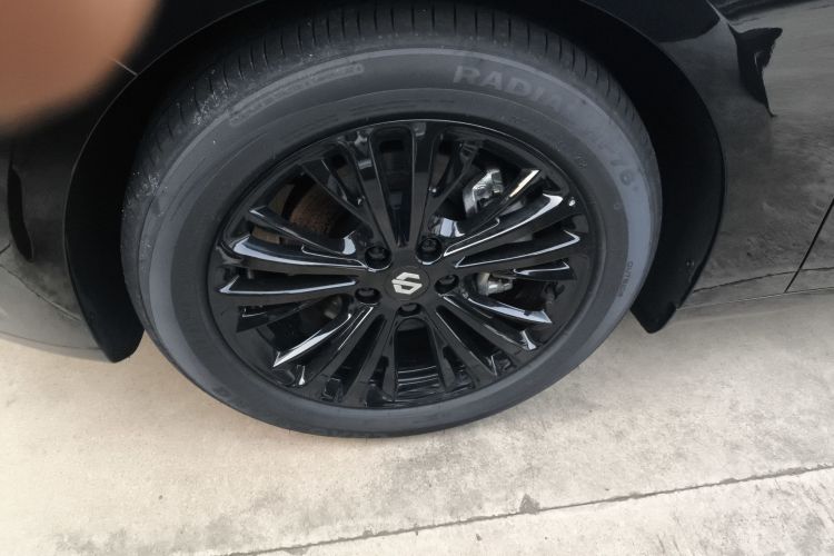 零跑汽车 零跑C01 2024款 纯电 525智行版车身外观6003