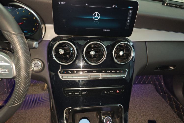 奔驰C级 2021款 C 260 星耀臻藏版中控内饰16