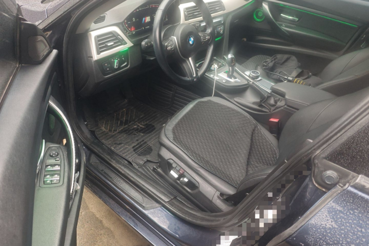 宝马3系GT 2017款 320i 时尚型中控内饰7003