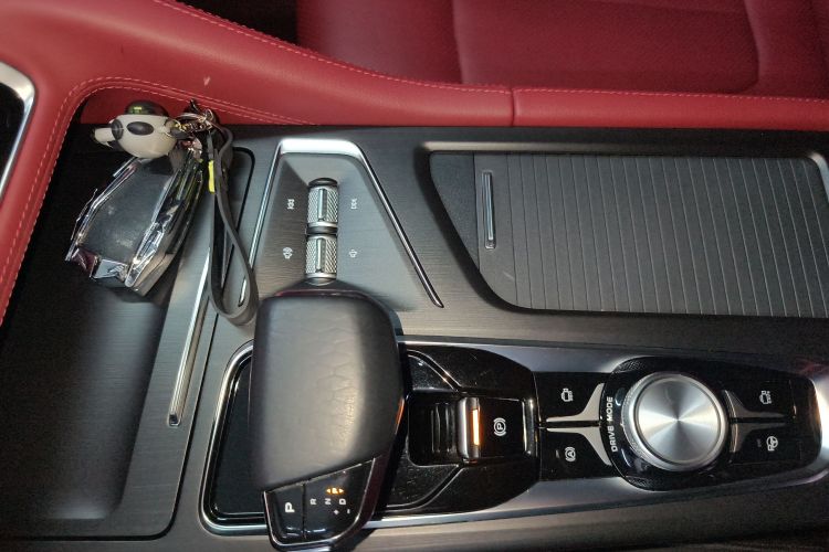 长安CS75 PLUS 2020款 2.0T 自动旗舰型局部细节18