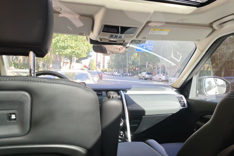 路虎 发现 2021款 360PS R-Dynamic S中控内饰22