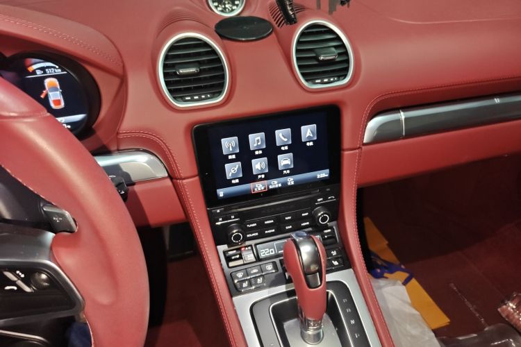 保时捷718 2022款 Cayman 2.0T中控内饰16