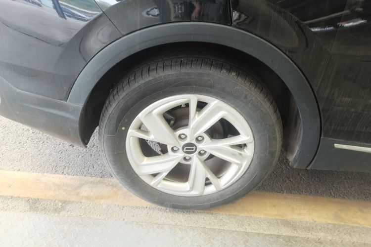 奔腾T90 2023款 1.5T DCT 自动豪华型车身外观6008