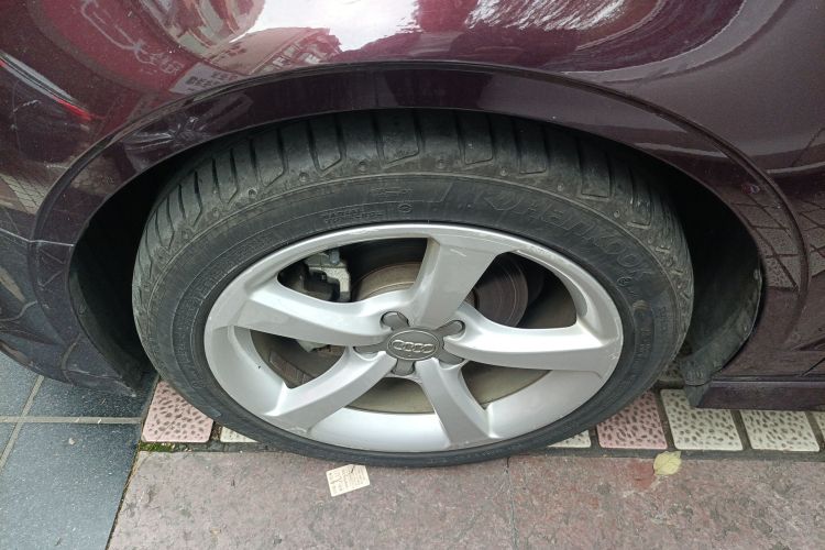 奥迪A3 2018款 30周年年型 Limousine 35 TFSI 时尚型车身外观6007