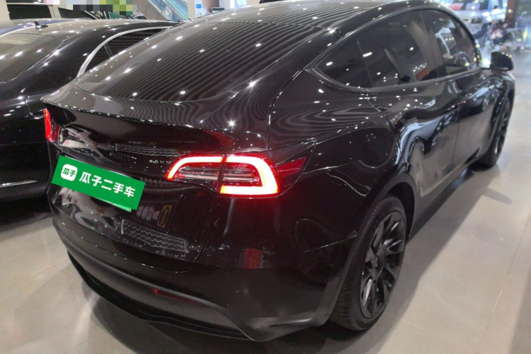 特斯拉 Model Y 2022款 改款 后轮驱动版车身外观6005