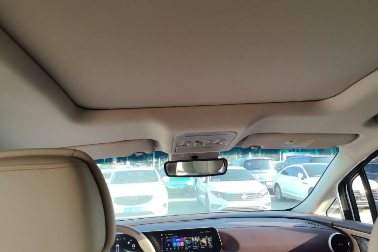 东风风行 风行游艇 2022款 1.5T DCT逐浪版中控内饰22