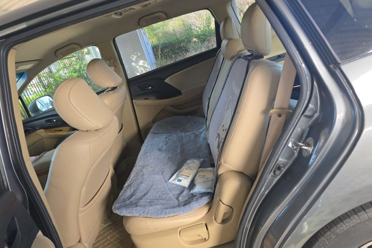 本田 奥德赛 2011款 劲秀 2.4L 舒适版中控内饰7004