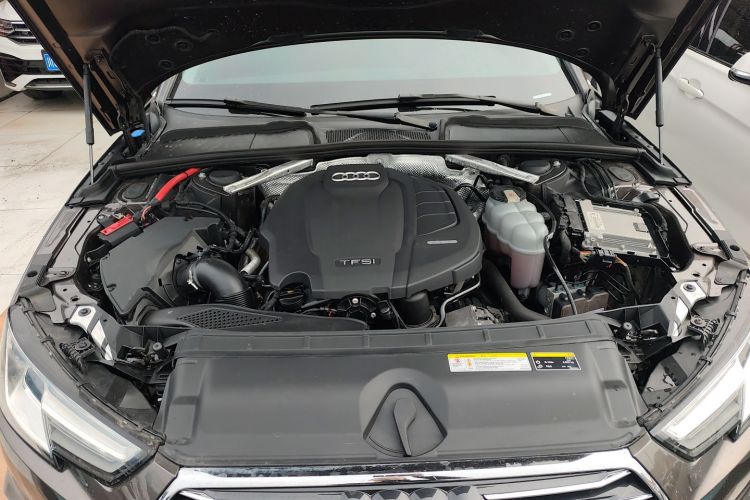 奥迪A4L 2019款 40 TFSI 进取型 国VI局部细节24