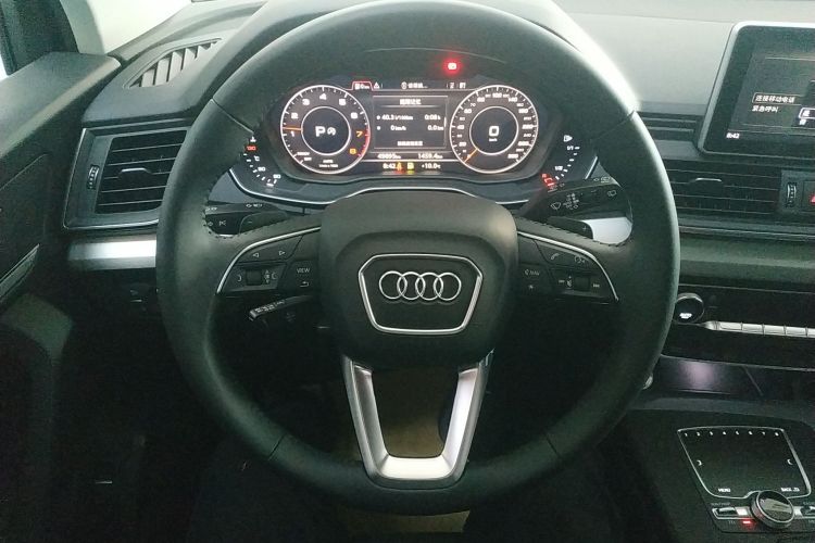 奥迪Q5L 2020款 改款 40 TFSI 荣享时尚型局部细节13