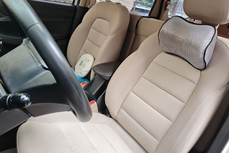 五菱汽车 五菱宏光 2019款 1.5L S标准型国VI LAR局部细节19