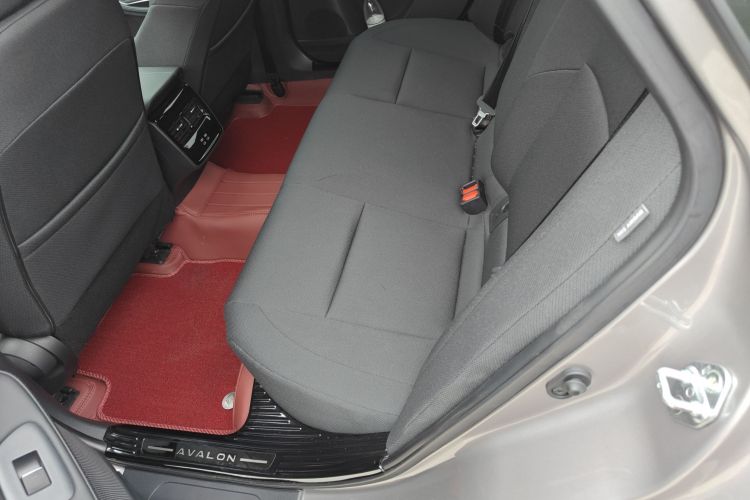 丰田 亚洲龙 2024款 2.0L 进取版中控内饰21