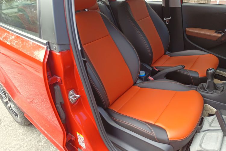 大众 Polo 2016款 1.4L 手动风尚型中控内饰41