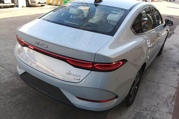 比亚迪 秦PLUS 2025款 DM-i 智驾版 120KM超越型车身外观7